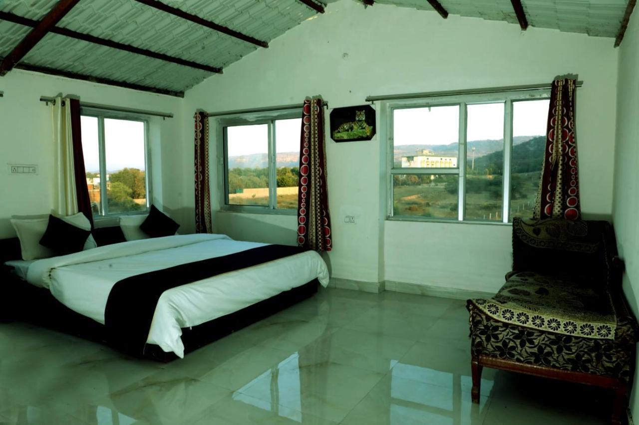 The Forest View Resort Khilchīpur Exterior foto